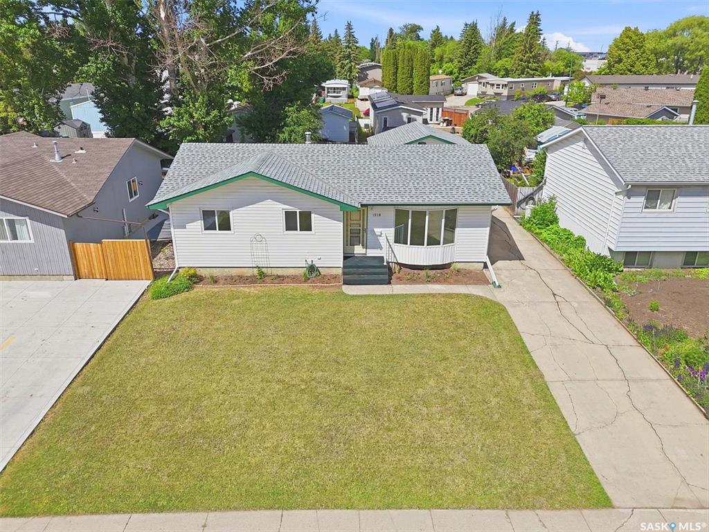 Second View of 1218 Moss Avenue, Wildwood, Saskatoon, Saskatchewan, S7H 5A6