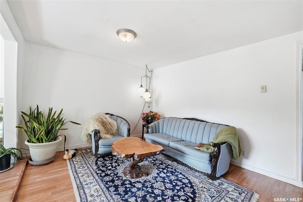 Fifth View of 611 J Avenue S, King George, Saskatoon, Saskatchewan, S7M 2A9