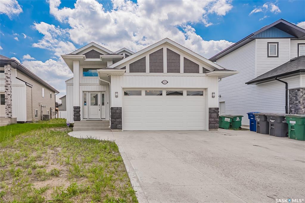 715 Bentley Manor, SK040242, Saskatchewan,