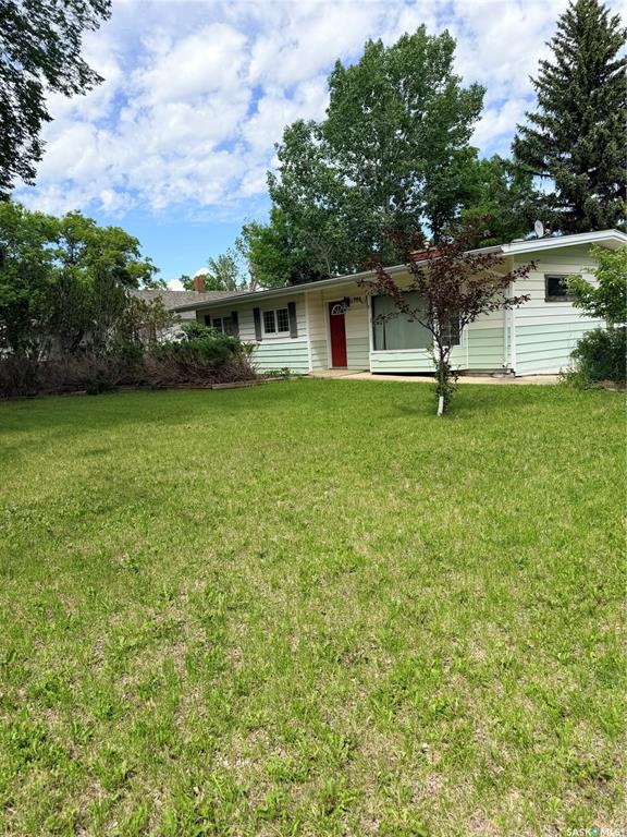 Fifth View of 706 3rd Street E, Shaunavon, Saskatchewan, S0N 2M0