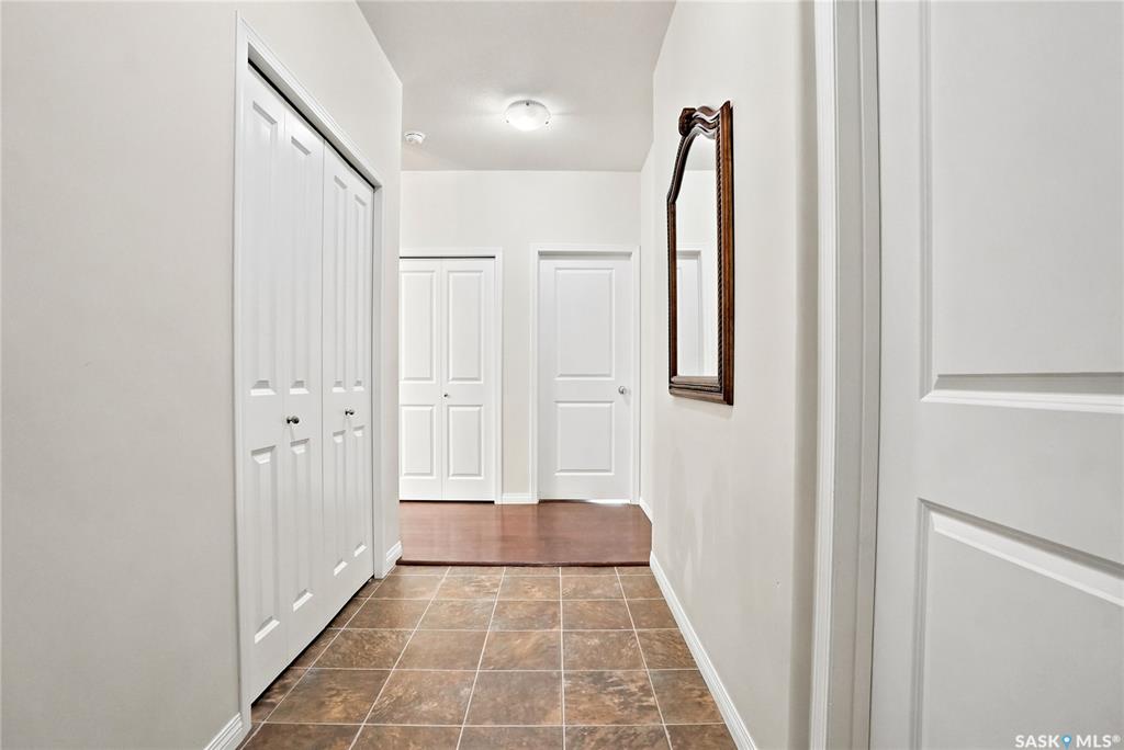 Fifth View of 914 Heritage View #305, Wildwood, Saskatoon, Saskatchewan, S7H 5T1