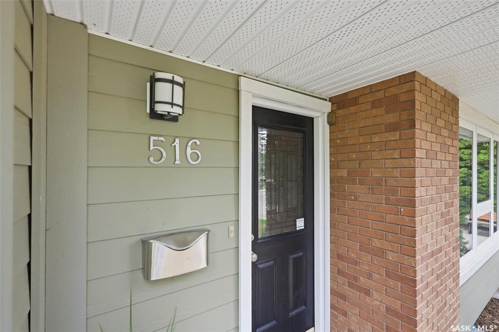 Third View of 516 Lake Crescent, Grosvenor Park, Saskatoon, Saskatchewan, S7H 3A4