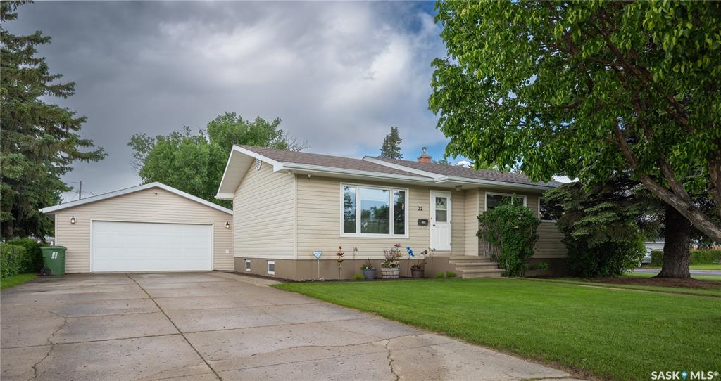 32 Victor Place, SK040304, Saskatchewan,