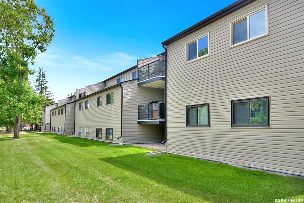 Second View of 4230 Degeer Street #318, East College Park, Saskatoon, Saskatchewan, S7H 5G9