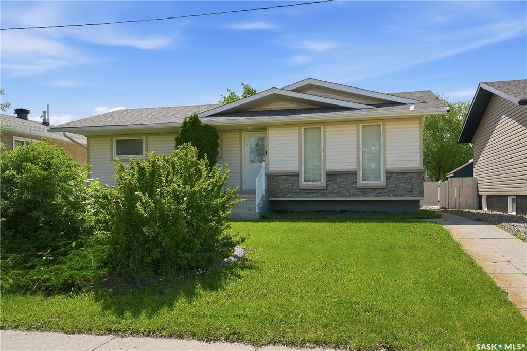 2011 102nd Street, SK040367, Saskatchewan,