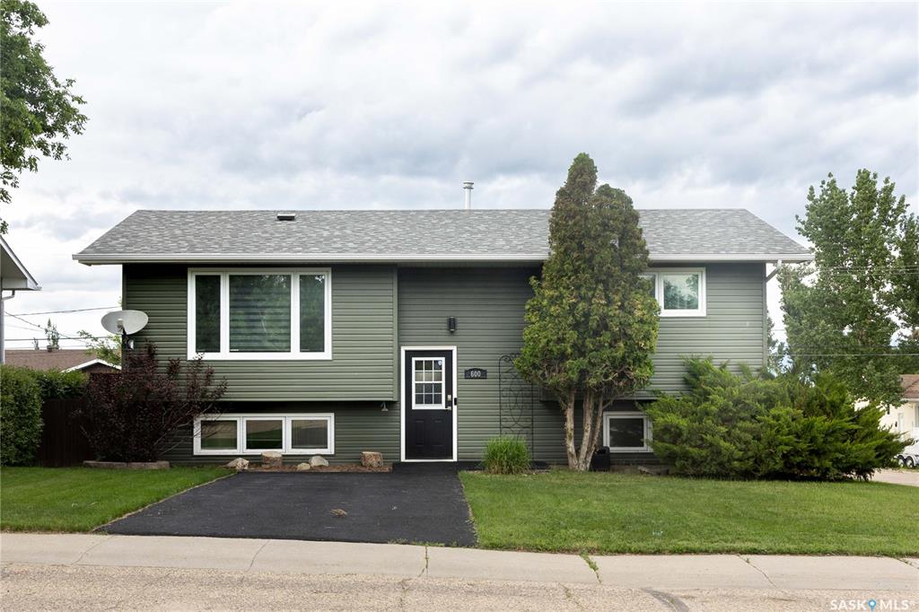 600 5th Avenue W, SK040376, Saskatchewan,