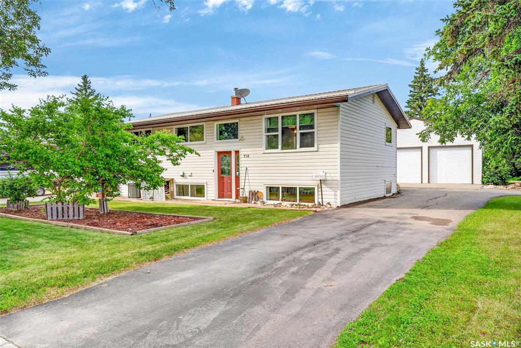114 Hatton Avenue E, SK040421, Saskatchewan,