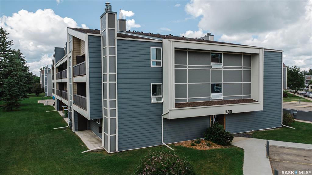 425 115th Street E #1423, SK040517, Saskatchewan,