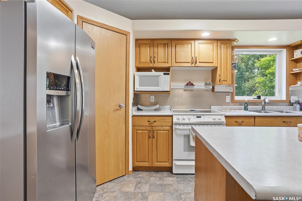 Fourth View of 130 Strumm Terrace, Parkridge SA, Saskatoon, Saskatchewan, S7M 5V4