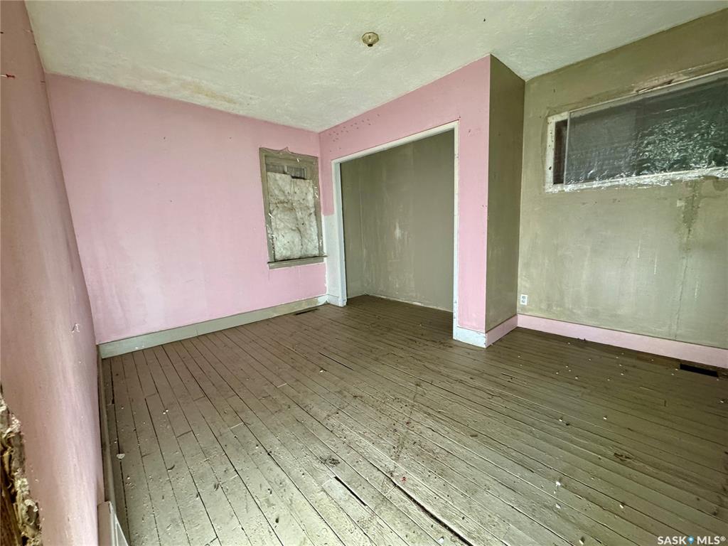 Fourth View of 200 Otter Street, Cut Knife, Saskatchewan, S0M 0N0