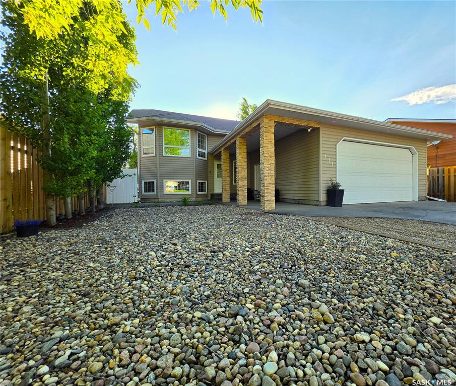 111 2nd Street E, SK040593, Saskatchewan,