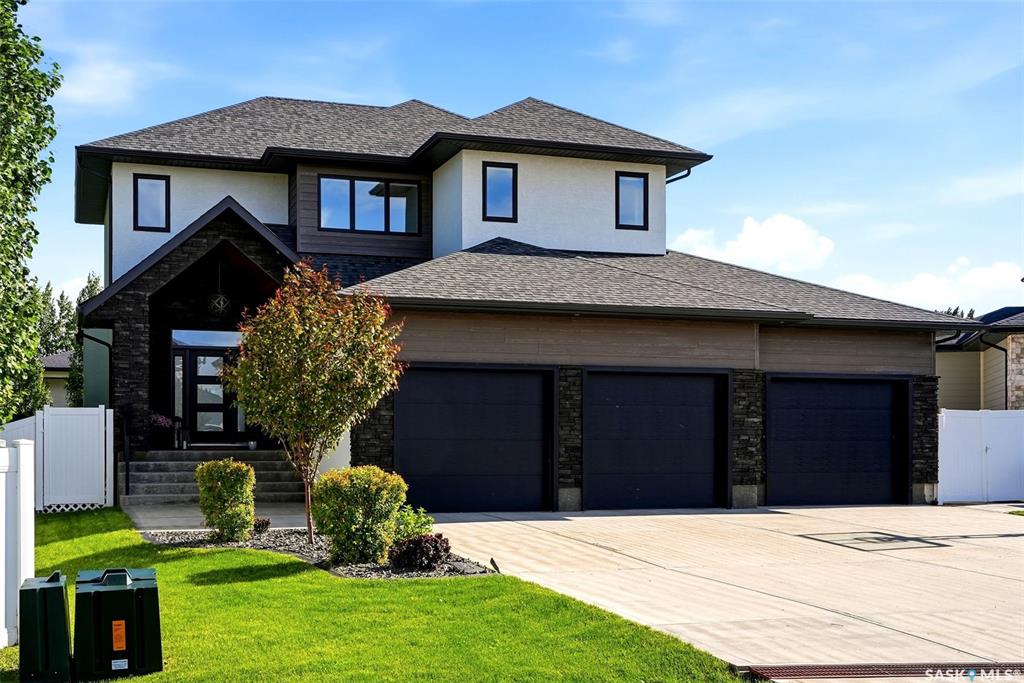 Second View of 8 Yale Place, White City, Saskatchewan, S4L 0C7