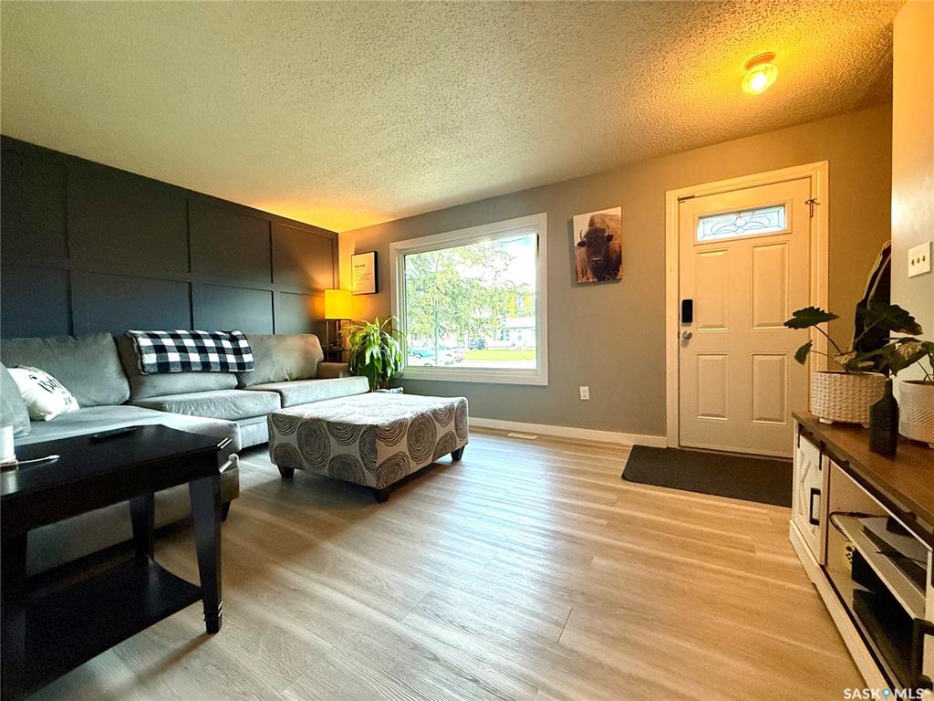 Fourth View of 92 Redwood Drive, Yorkton, Saskatchewan, S3N 2X7
