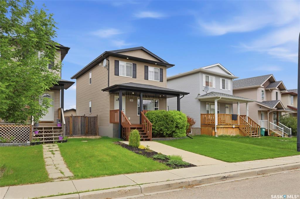 Second View of 722 Lamarsh Lane, Willowgrove, Saskatoon, Saskatchewan, S7W 1B6