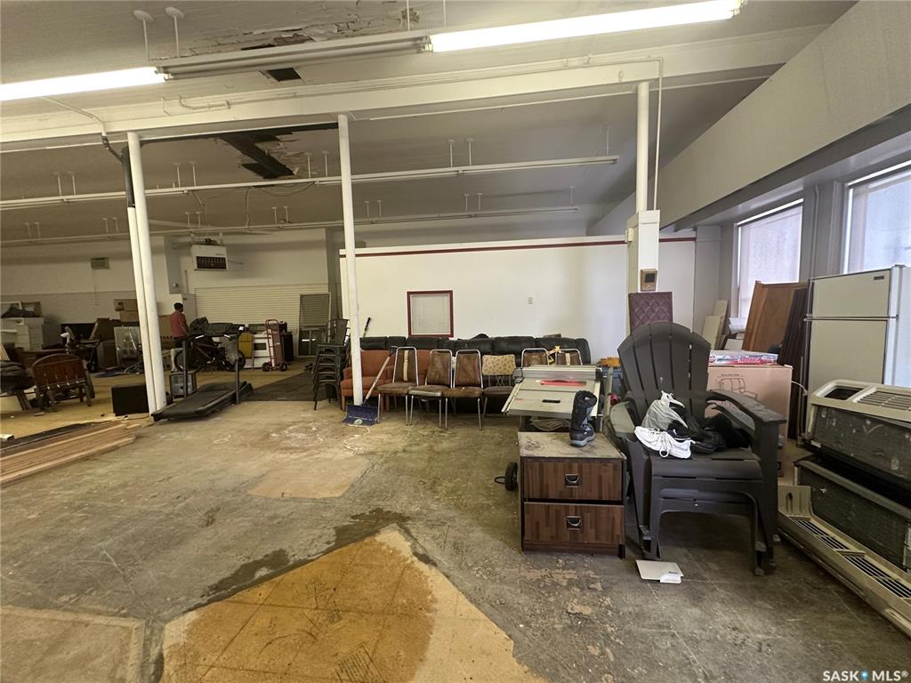 Fourth View of 136 Center Street, Assiniboia, Saskatchewan, S0H 0B0