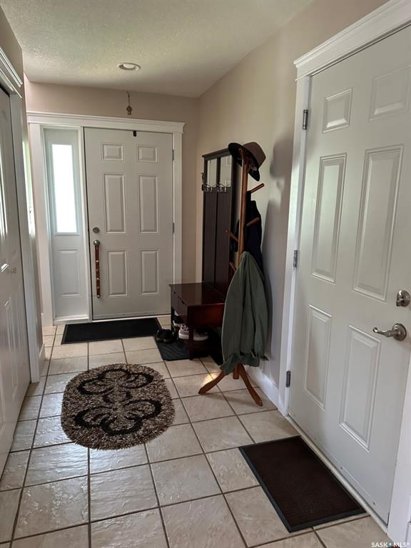 Second View of 725 Centre Street, Shaunavon, Saskatchewan, S0N 0M0
