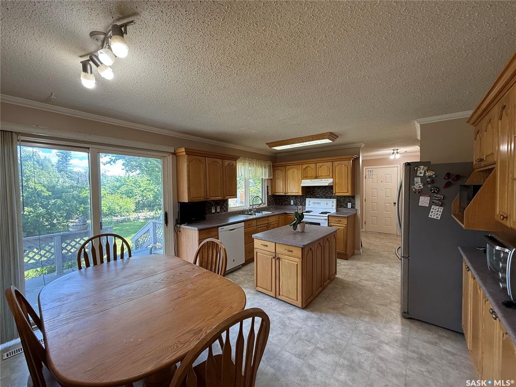 Fifth View of 342 4th Avenue Sw, Eston, Saskatchewan, S0L 1A0
