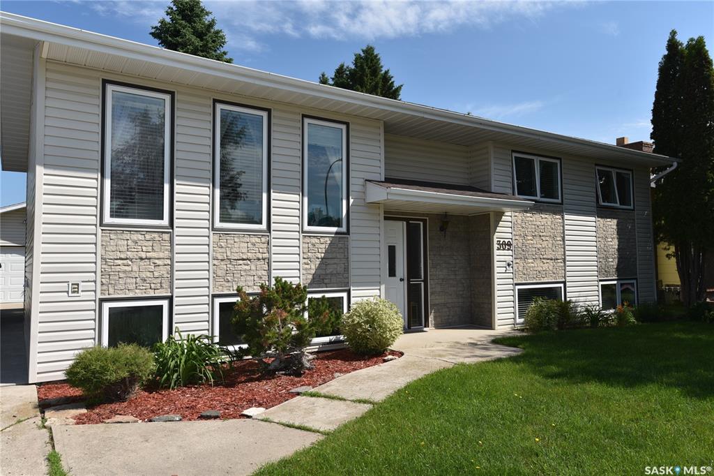 Second View of 309 Watson Crescent, Nipawin, Saskatchewan, S0E 1E0