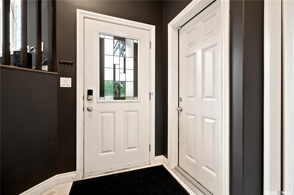 Fourth View of 456 5th Avenue, Pilot Butte, Saskatchewan, S0G 3Z0