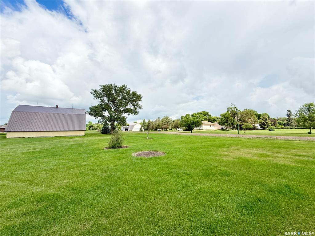 Weyburn Probe Acreage, SK040701, Saskatchewan,