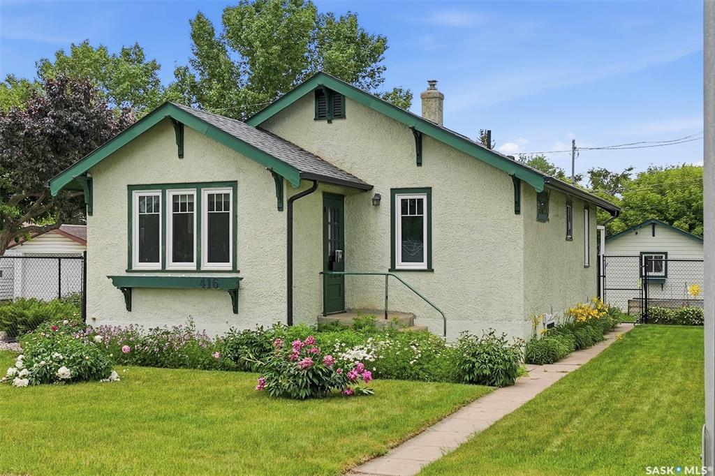 Second View of 416 22nd Street W, West Hill PA, Prince Albert, Saskatchewan, S6V 4K6