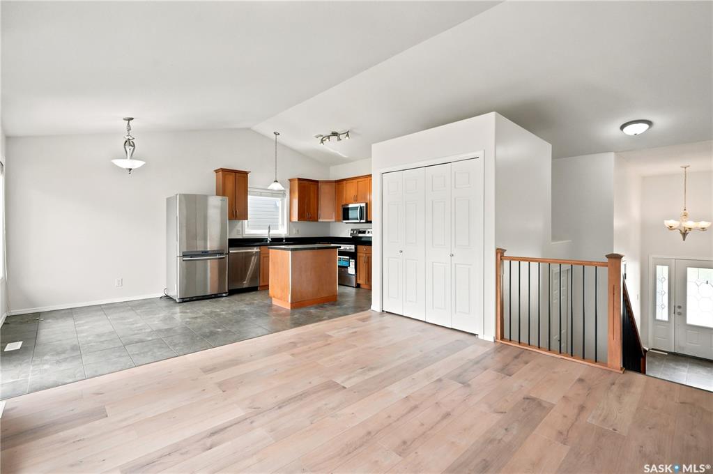 Fourth View of 1214 Willowgrove Court, Willowgrove, Saskatoon, Saskatchewan, S7W 0A8