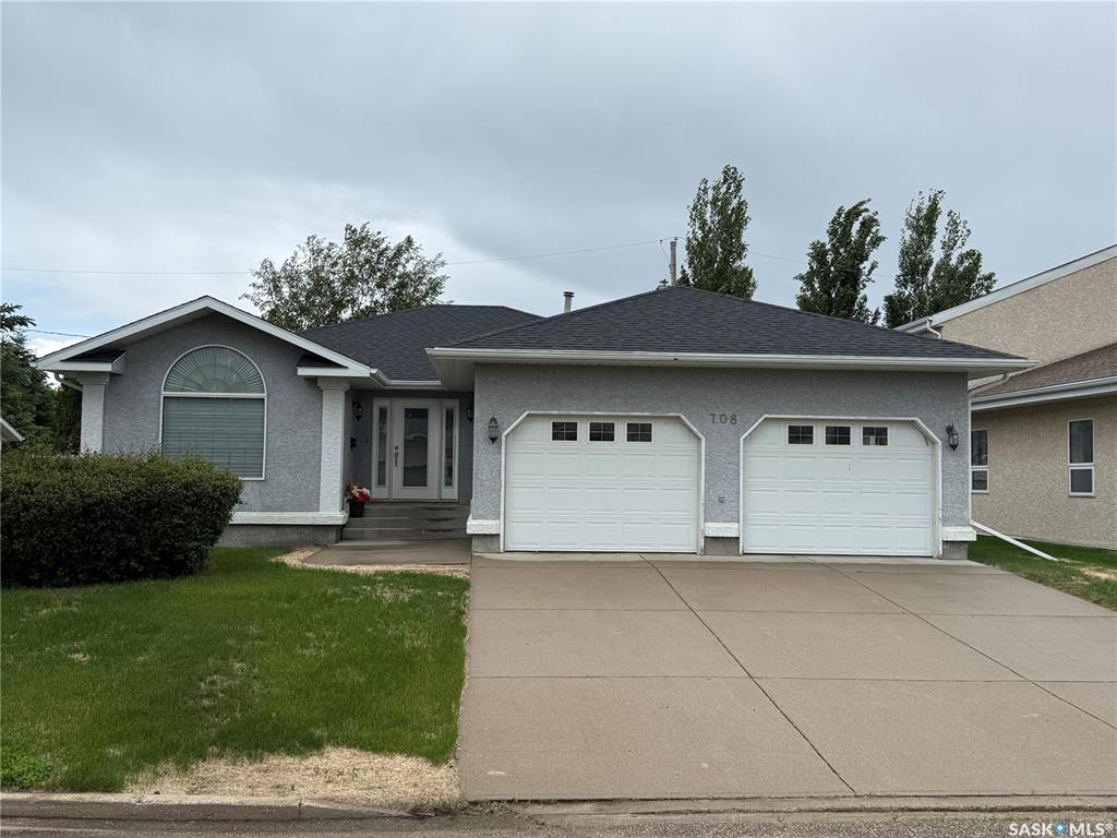 708 Adamson Crescent, SK040781, Saskatchewan,
