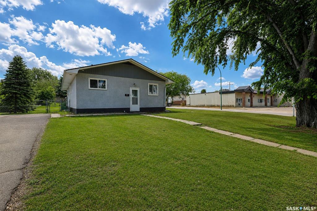 Third View of 2410 Steuart Avenue, Crescent Heights, Prince Albert, Saskatchewan, S6V 2V2