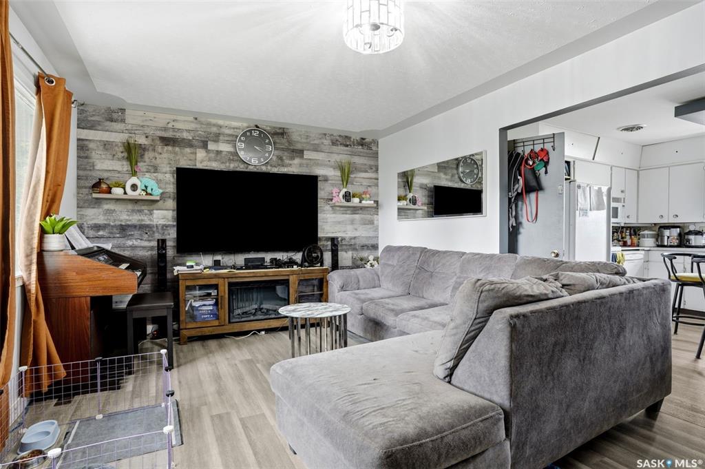 Fifth View of 15 Ottawa Place, Churchill Downs, Regina, Saskatchewan, S4R 2V6