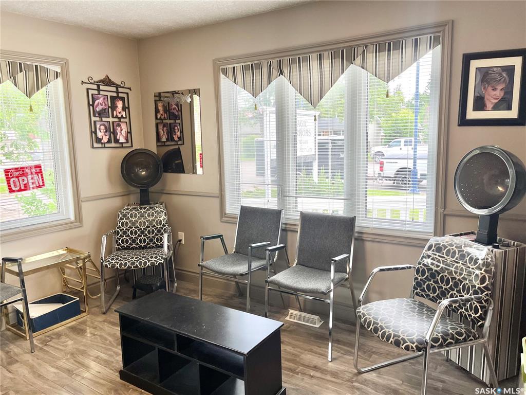 Fourth View of 209 Broadway Street W, West YO, Yorkton, Saskatchewan, S3N 0M9