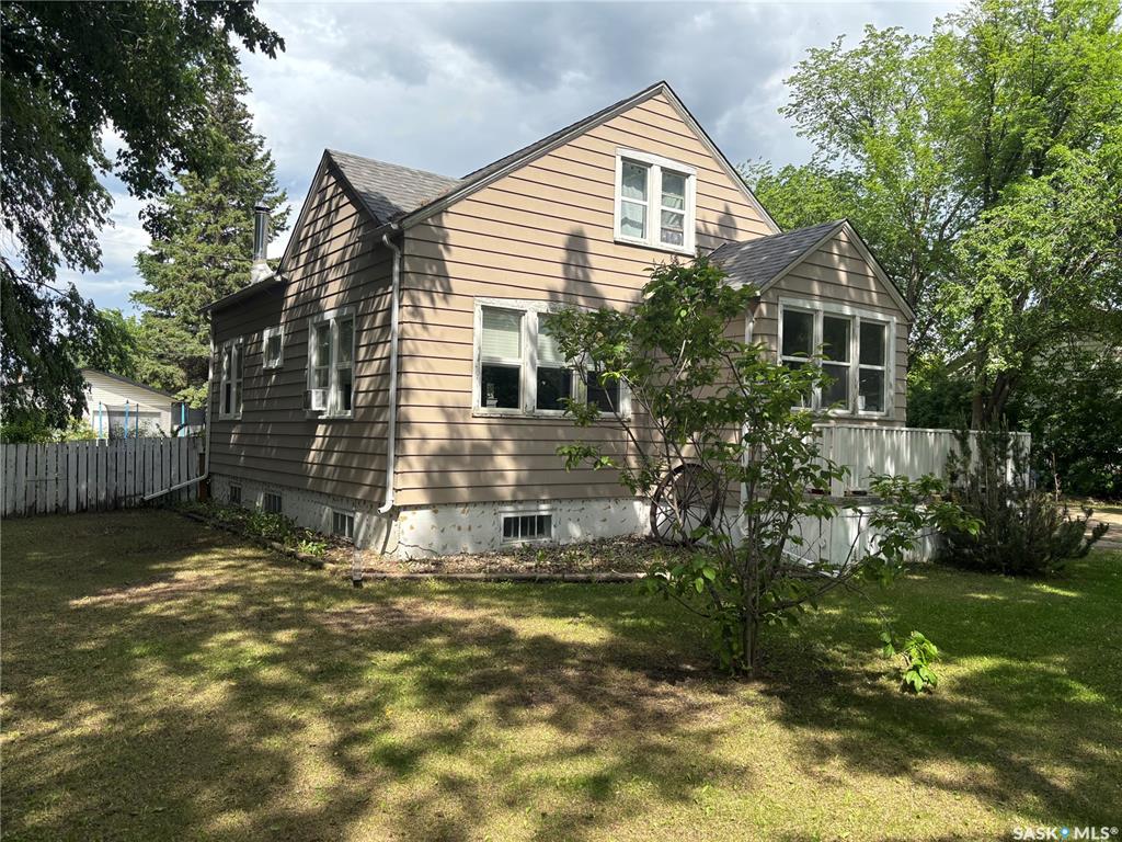 208 Stovel Avenue E, SK040878, Saskatchewan,