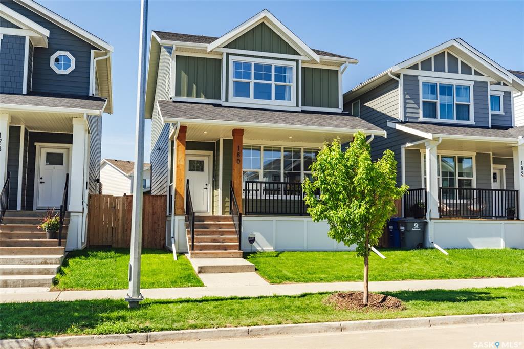 180 Rosewood Boulevard E, SK040880, Saskatchewan,