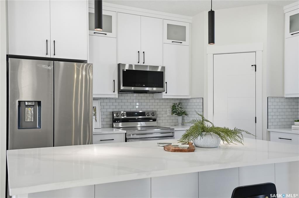 Fourth View of 818 Ballesteros Crescent, Warman, Saskatchewan, S0K 4S3