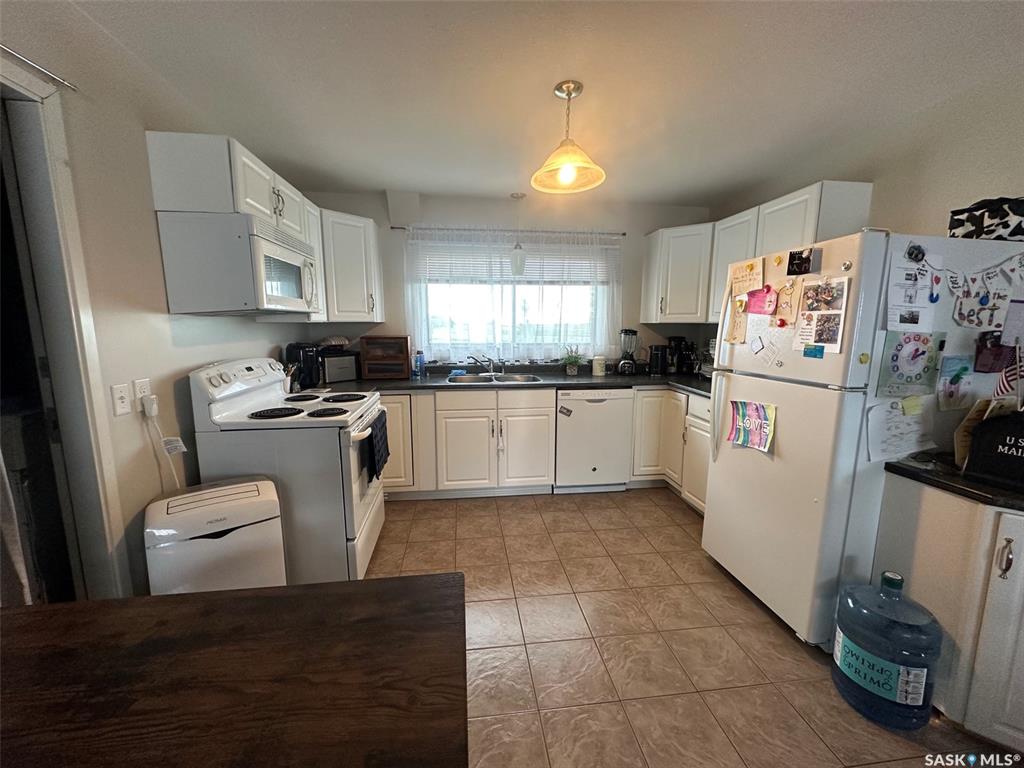 Third View of 344 Young Street, Macoun, Saskatchewan, S0C 1P0