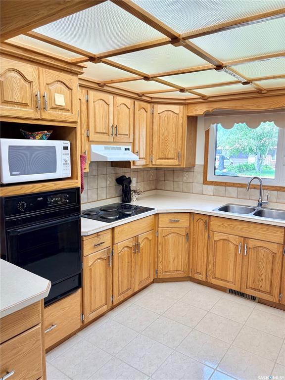 Fifth View of 63 Clarewood Crescent, Yorkton, Saskatchewan, S3N 2V8