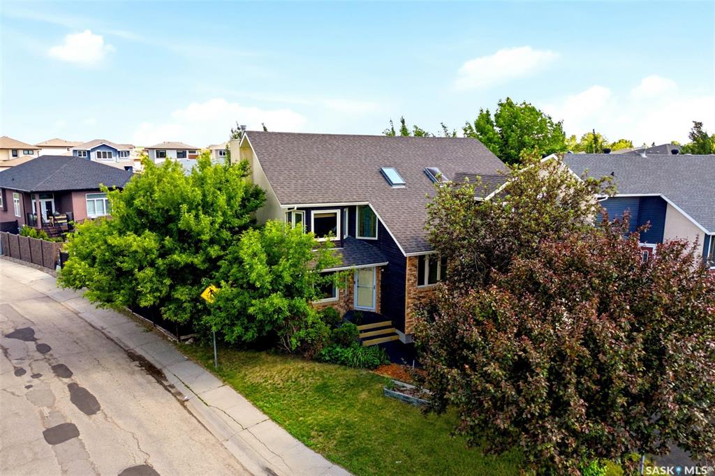 Third View of 6703 Maplecrest Place, Maple Ridge, Regina, Saskatchewan, S4X 3Z1