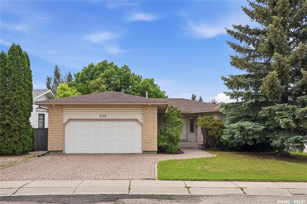 539 Emmeline Key, SK041025, Saskatchewan,