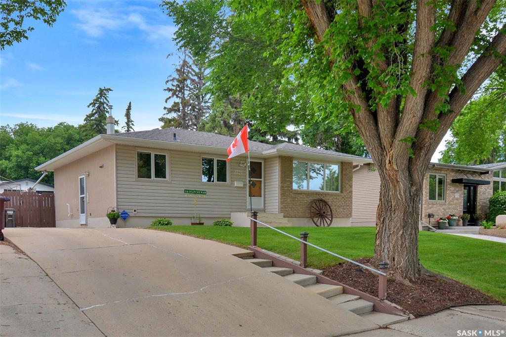 1721 Empire Avenue, SK041029, Saskatchewan,