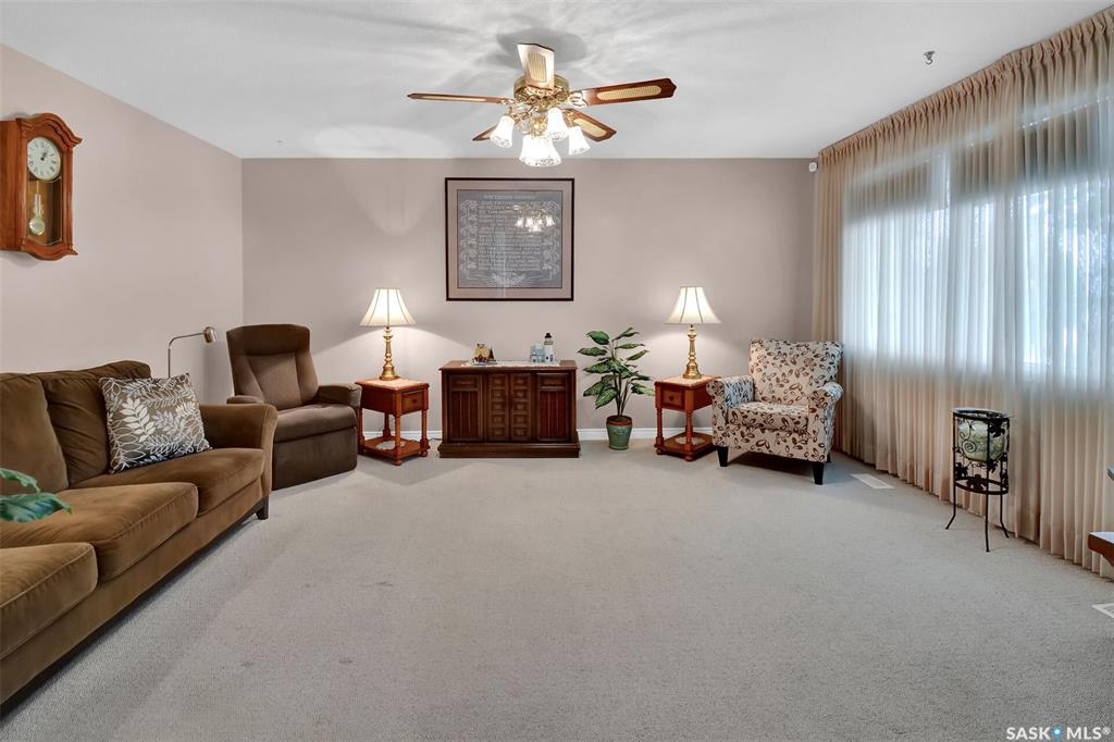 Fourth View of 1721 Empire Avenue, Richmond Heights, Saskatoon, Saskatchewan, S7K 3E9