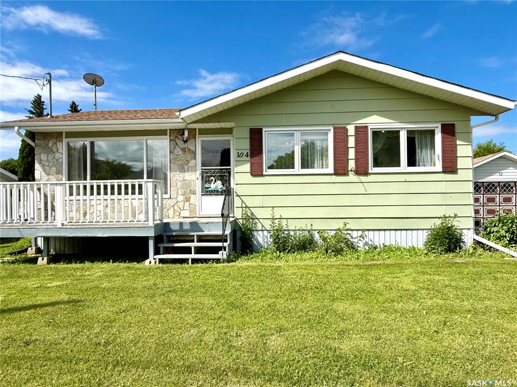 104 Montreal Avenue, SK041041, Saskatchewan,
