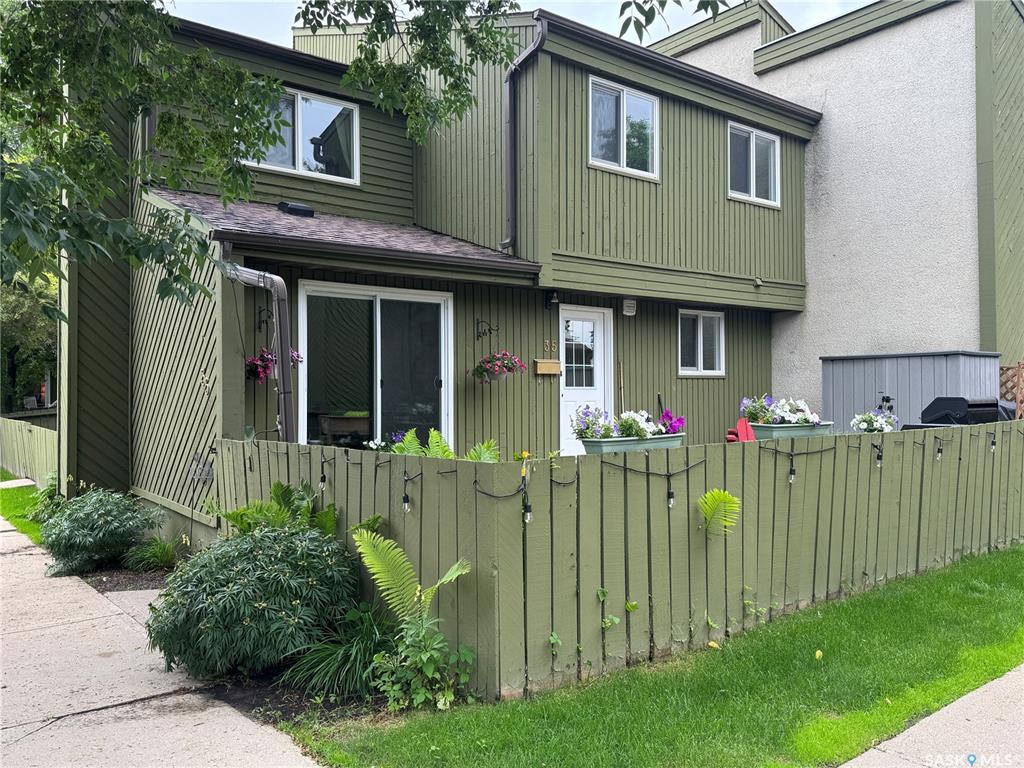 215 Primrose Drive #35, SK041108, Saskatchewan,