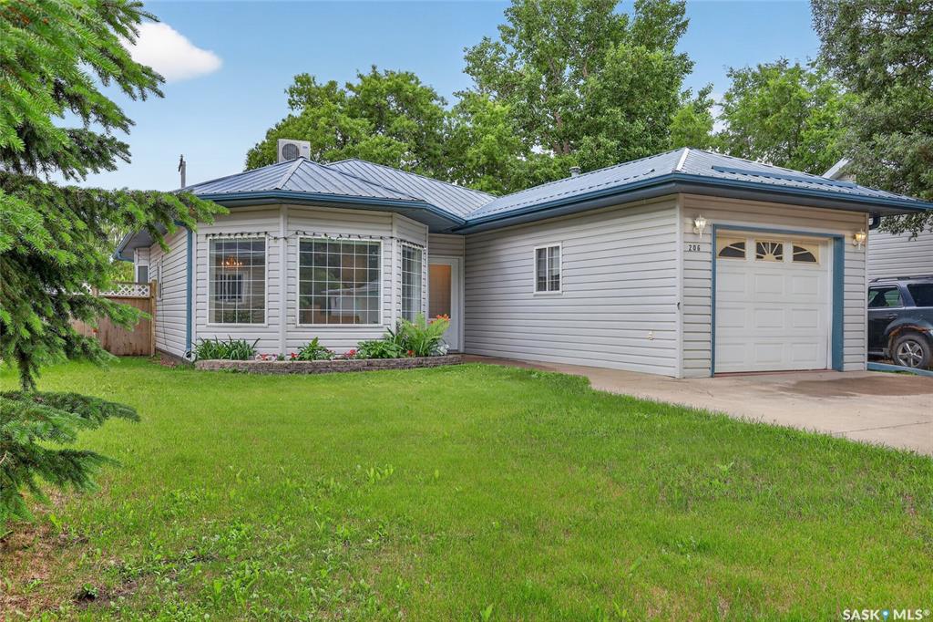 206 2nd, SK041138, Saskatchewan,