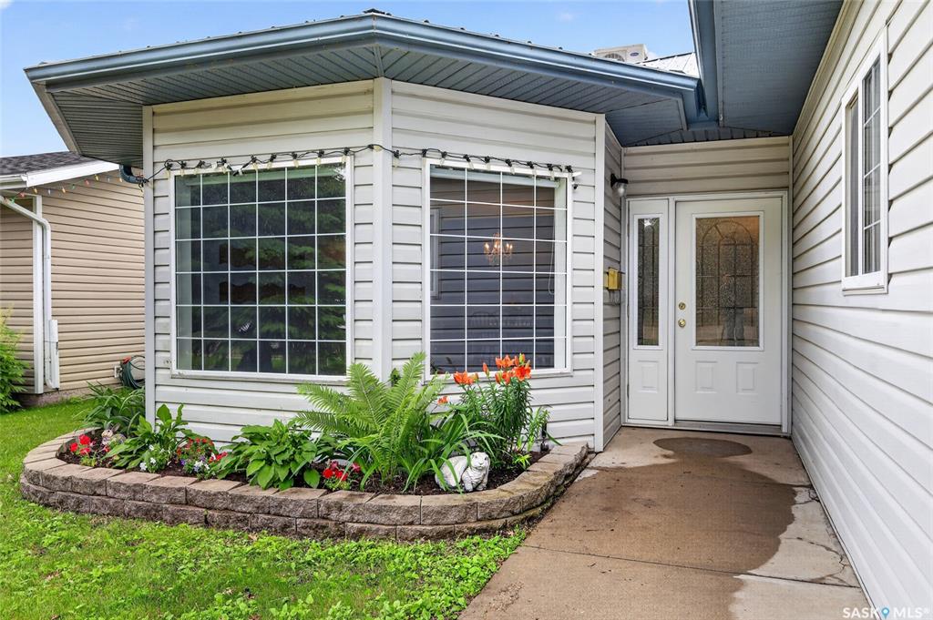 Second View of 206 2nd, Hague, Saskatchewan, S0K 1X0