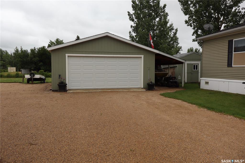 Third View of 60 Pelican Street E, Thomson Lake Regional Park (Wood River Rm No. 74), Wood River Rm No. 74, Saskatchewan, S0H 2K0