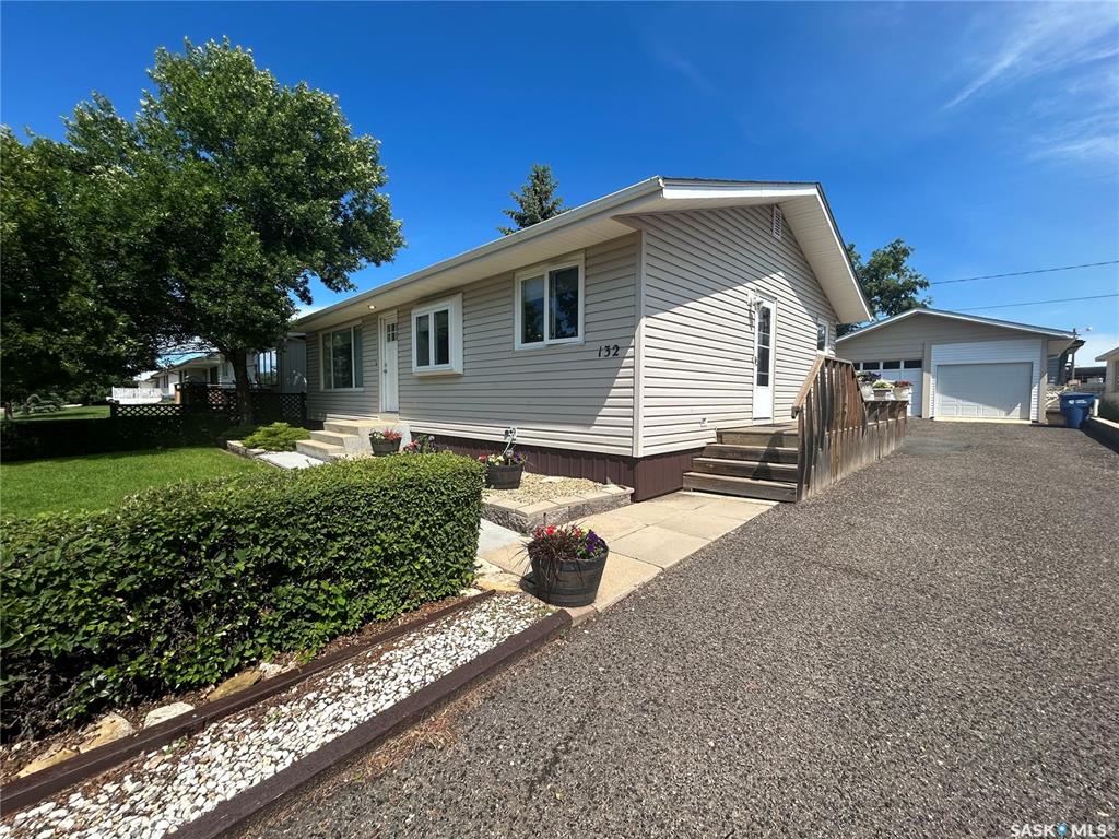 132 Churchill Avenue, SK041214, Saskatchewan,