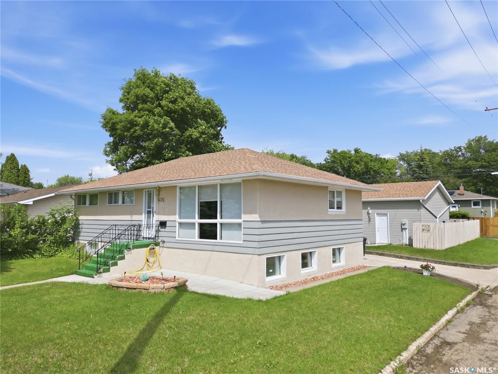 Second View of 1402 93rd Street, Kinsmen Park, North Battleford, Saskatchewan, S9A 0C1