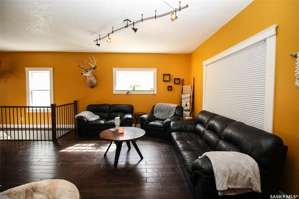 Fifth View of 538 1st Street E, Shaunavon, Saskatchewan, S0N 2M0