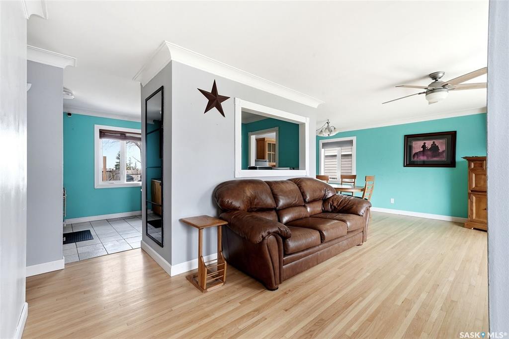 Fourth View of 2510 Edward Street, River Heights RG, Regina, Saskatchewan, S4S 0M8