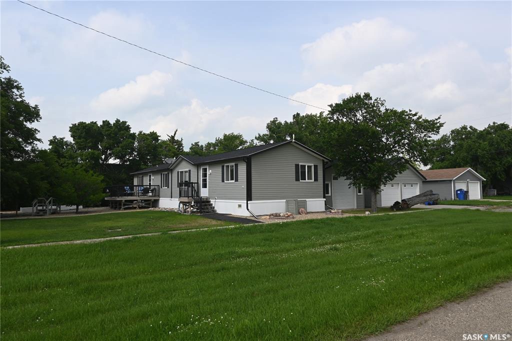 Fourth View of 400 Main Street, Lang, Saskatchewan, S0G 2W0