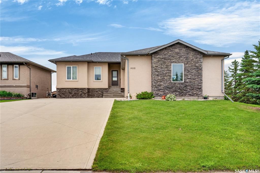 900 Water Ridge Crescent, SK041314, Saskatchewan,